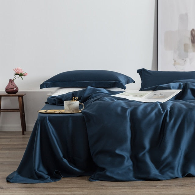 Elegant Silk Bedding Set - Homio Decor