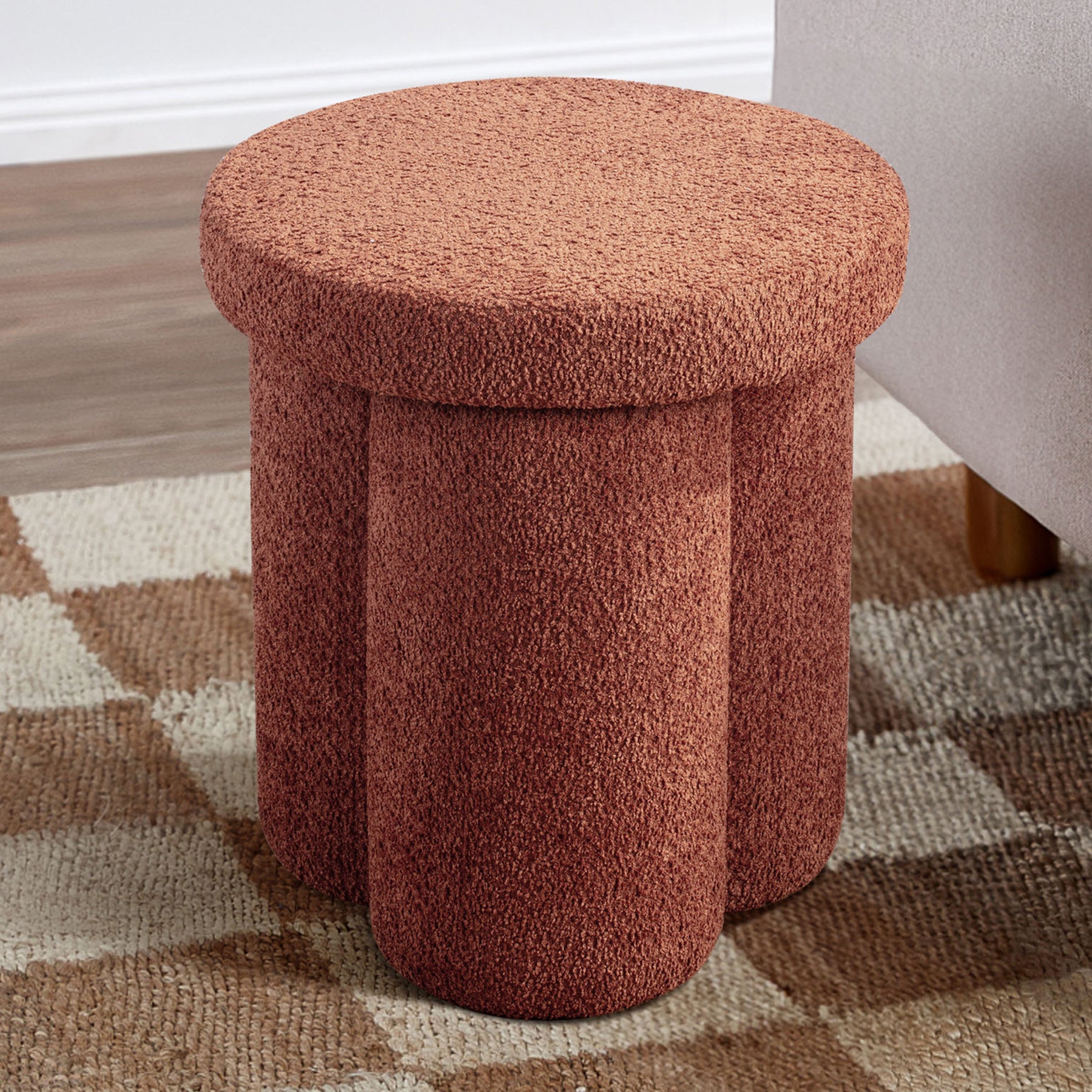 Homio Decor Clover Stool
