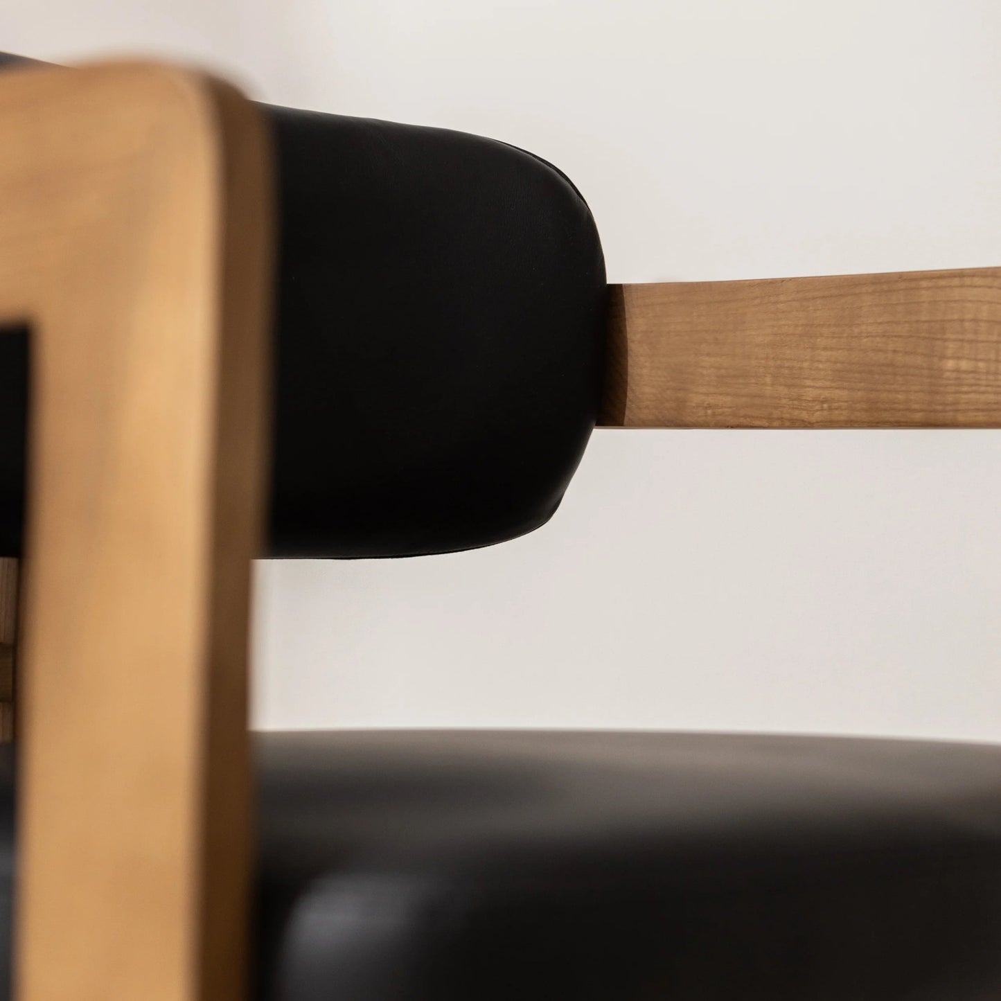 Curved Walnut Dining Chair - Leather - Homio Decor