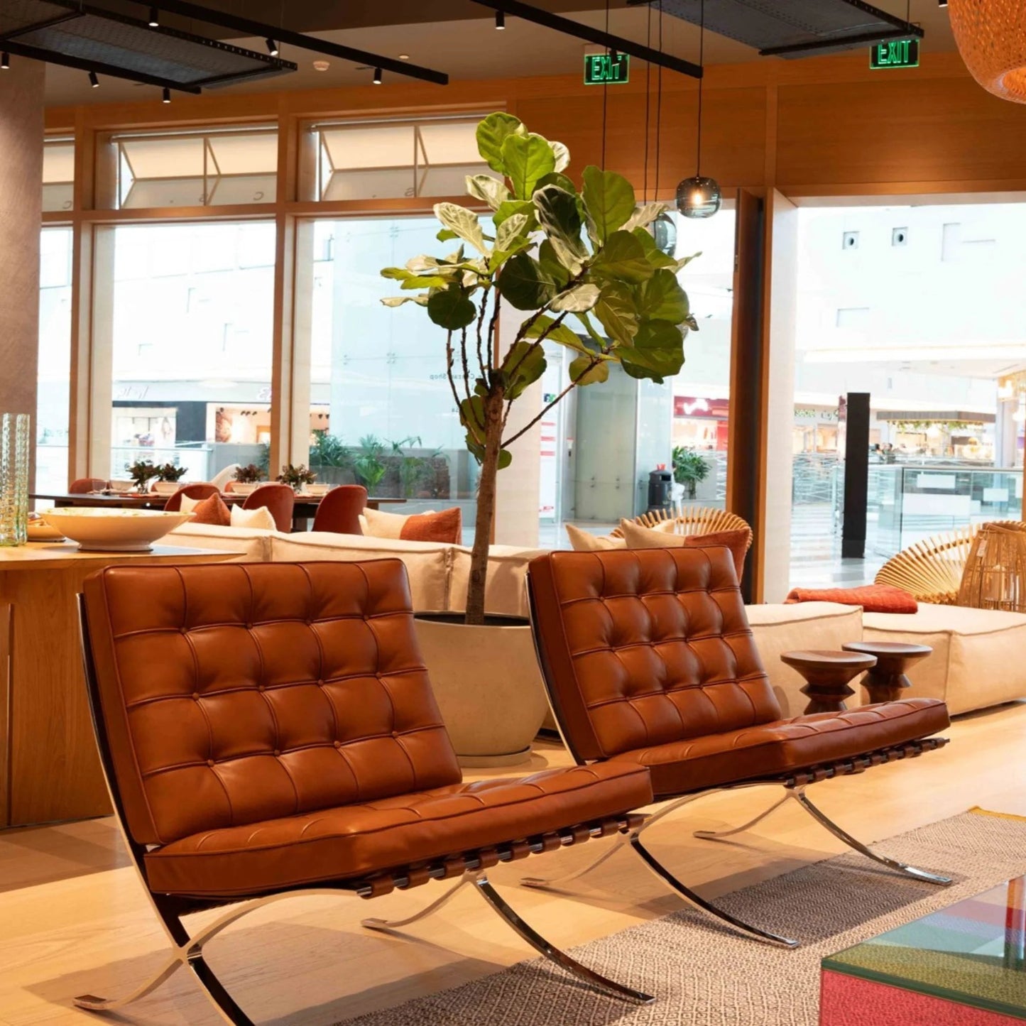 Barcelona Chair - Venezia Leather - Homio Decor