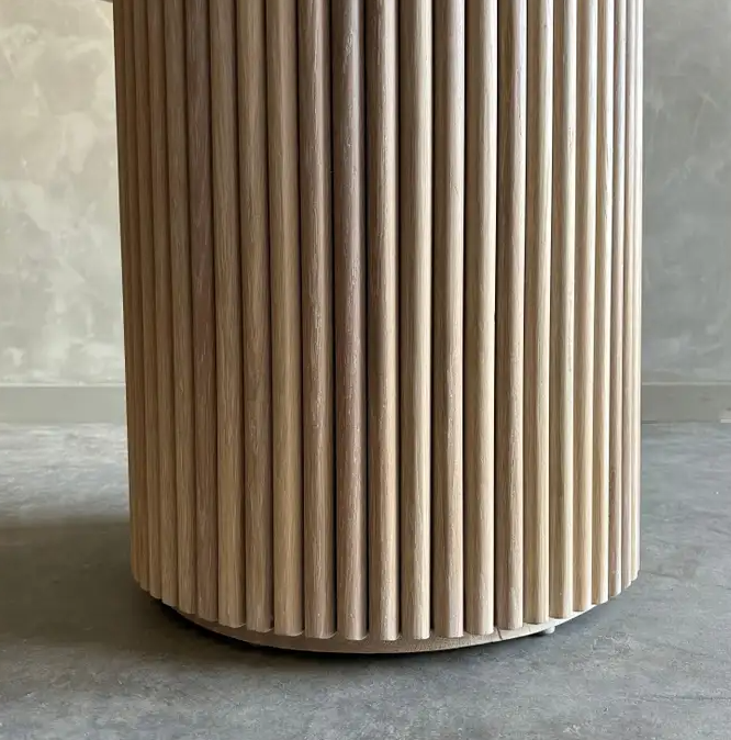 Wabi-Sabi Oak Round Table - Homio Decor