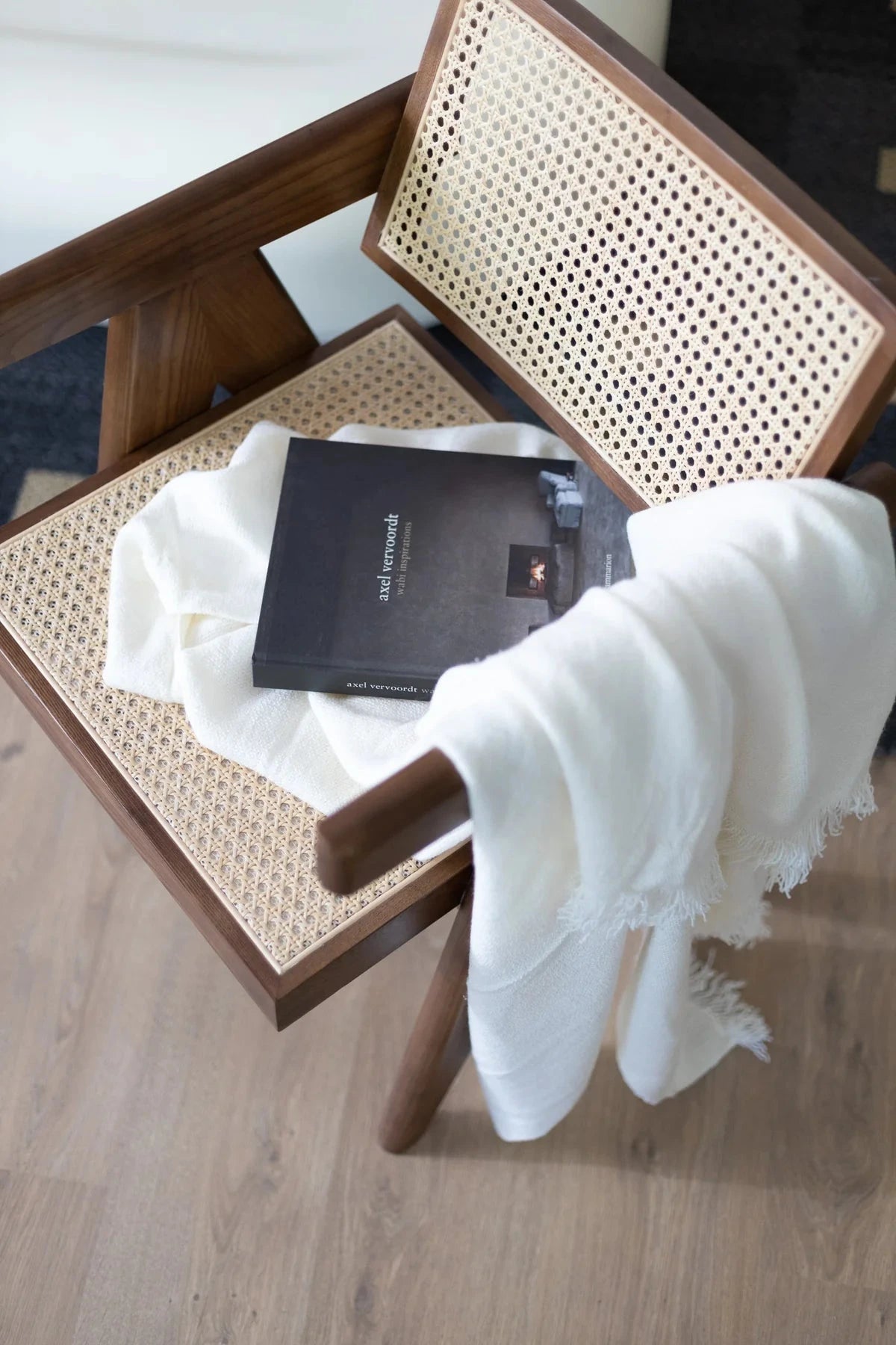 Homio Decor Pierre Jeanneret Dining Chair