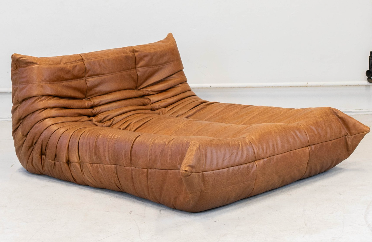 Togo Chaise Lounge (Textured Brown) - Homio Decor