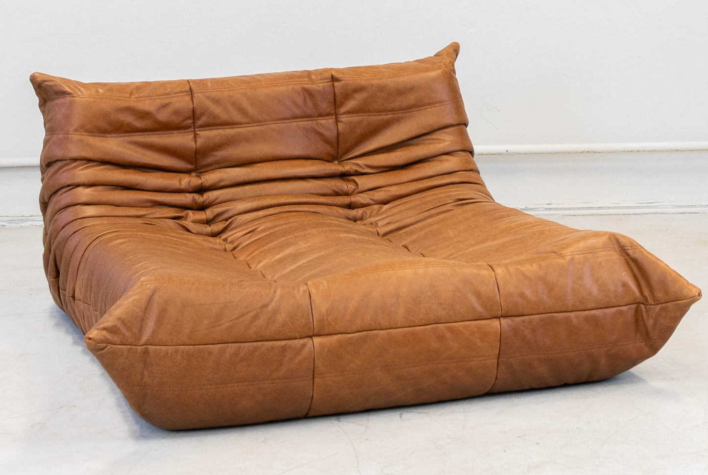 Togo Chaise Lounge (Textured Brown) - Homio Decor