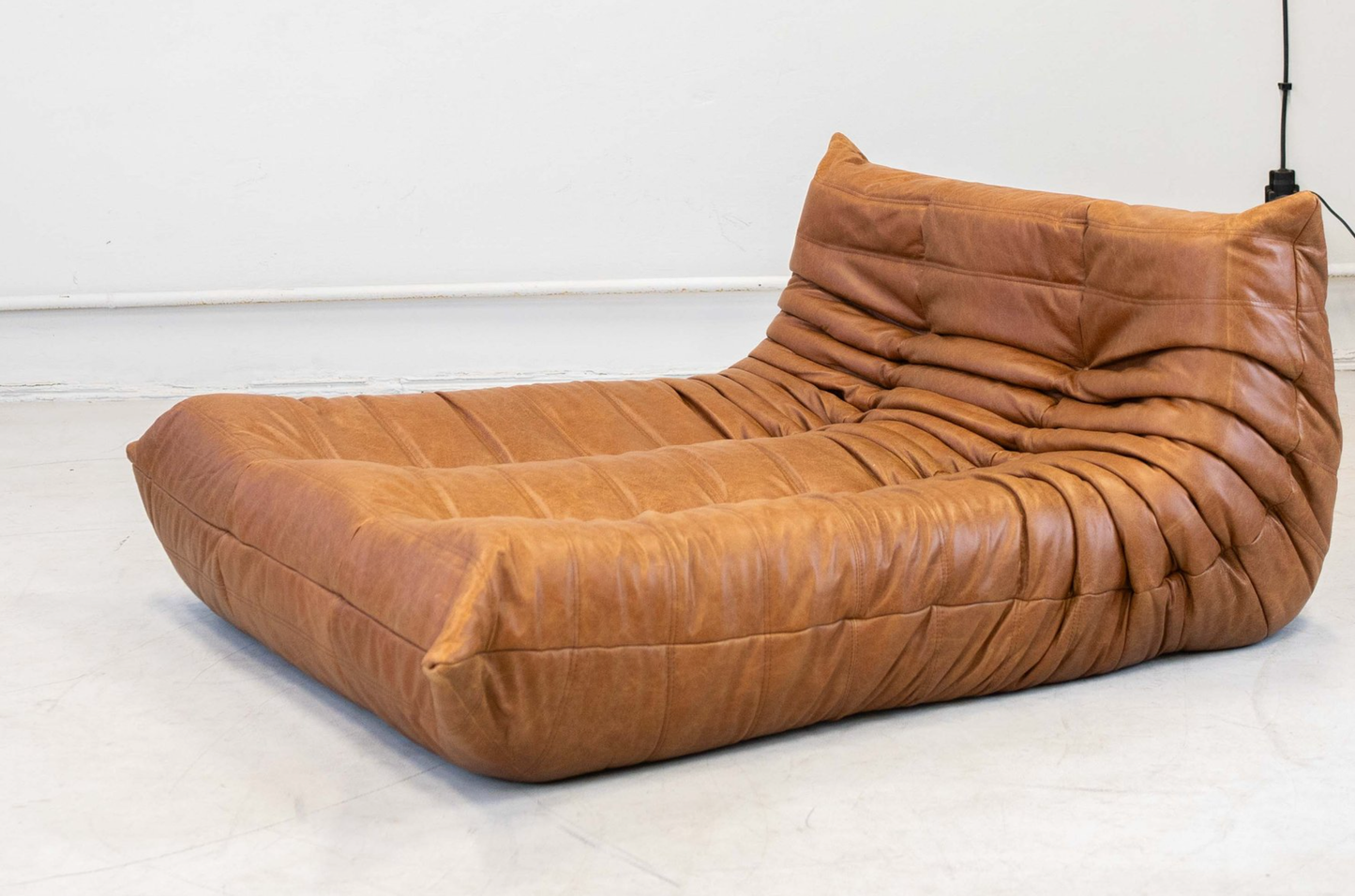 Togo Chaise Lounge (Textured Brown) - Homio Decor