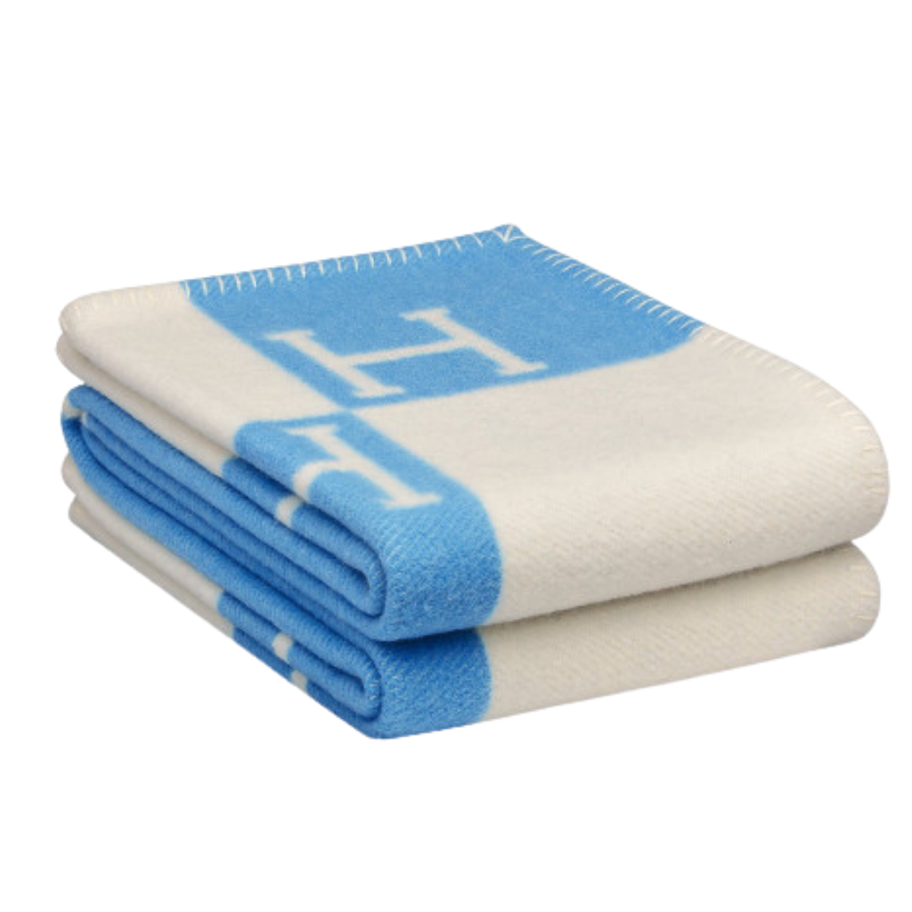Homio Decor Bedroom Sky Blue Cashmere Throw Blanket