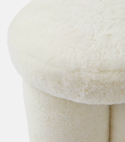 Homio Decor Clover Stool Sheepksin