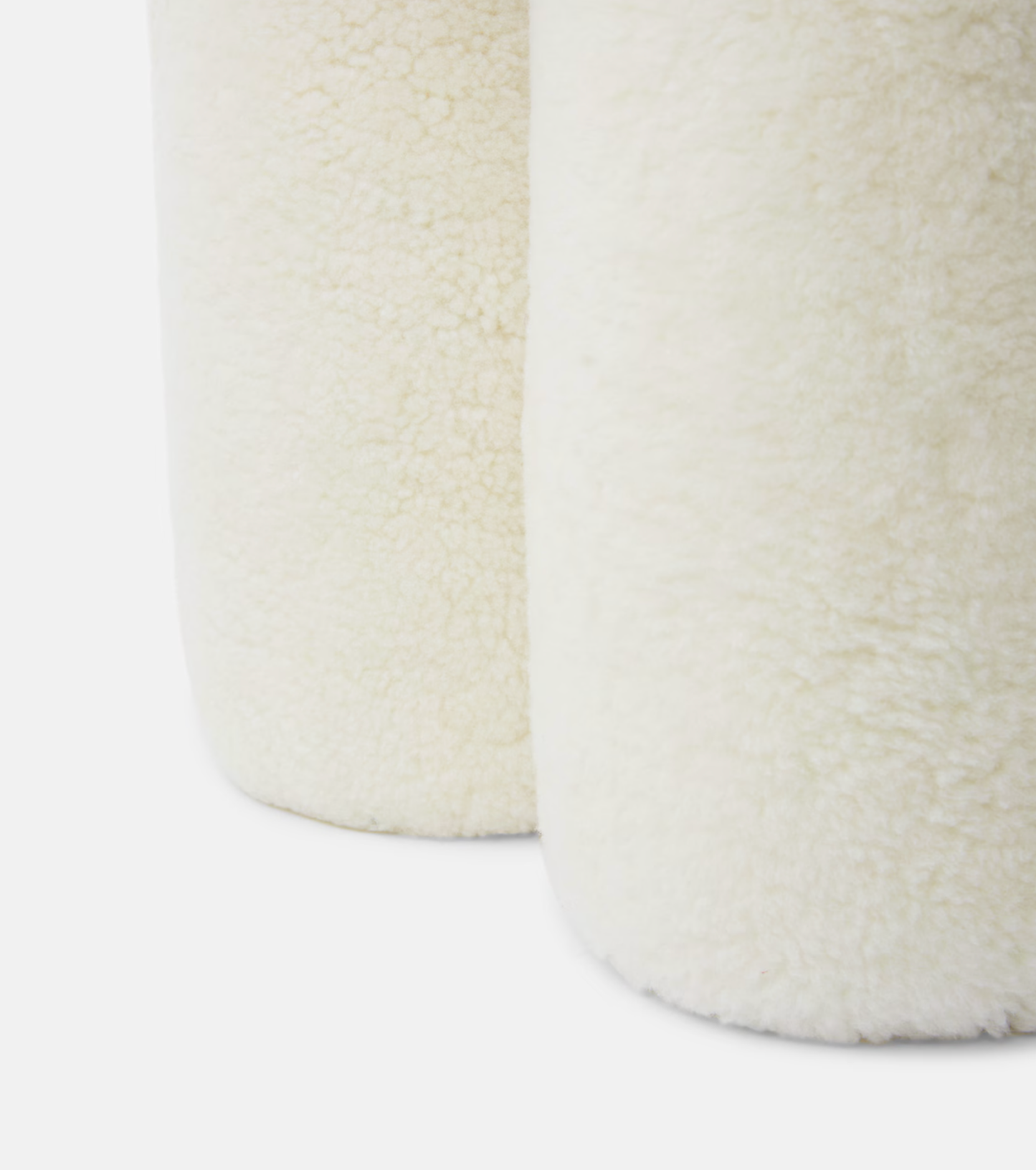 Homio Decor Clover Stool Sheepksin