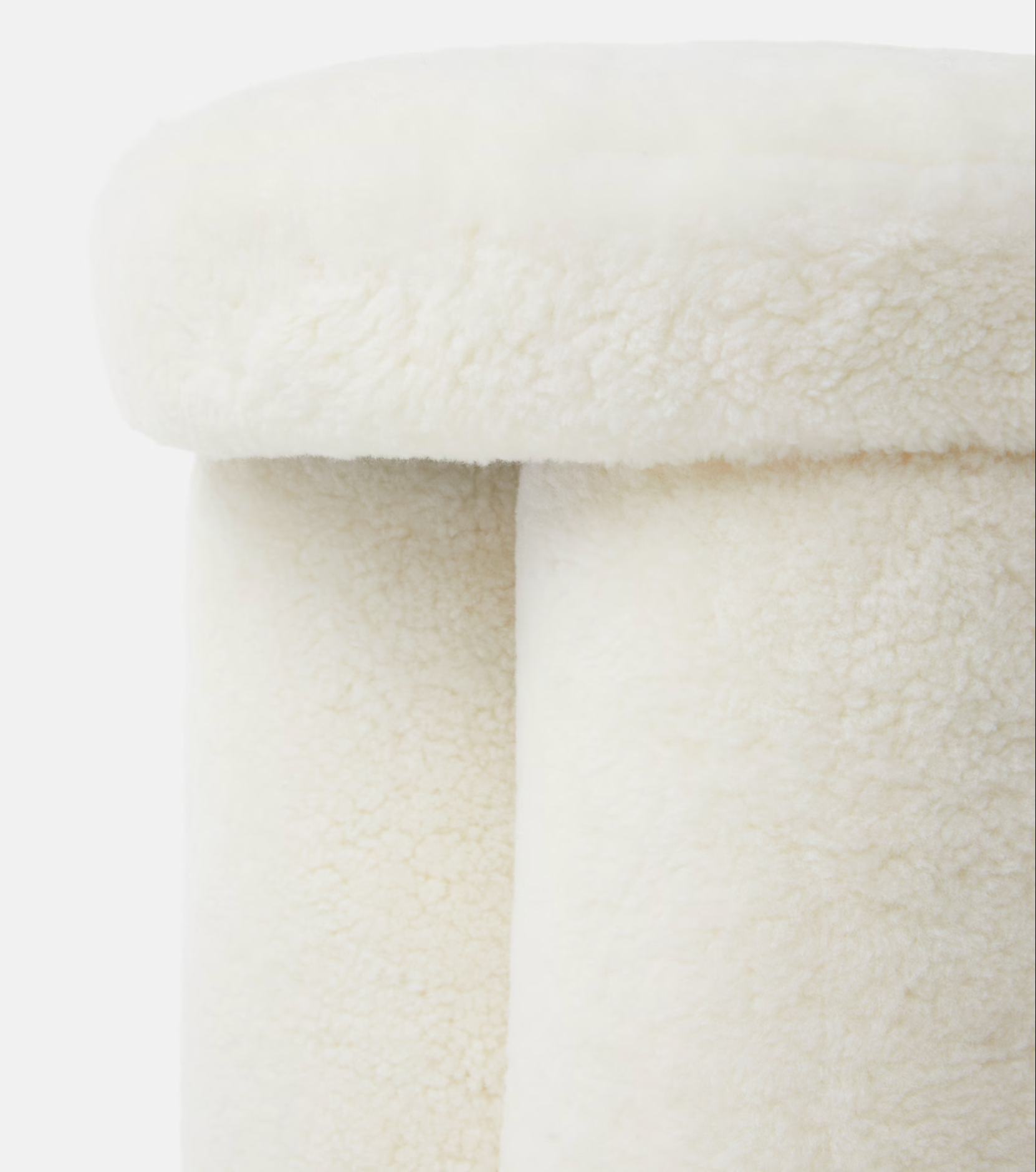 Homio Decor Clover Stool Sheepksin