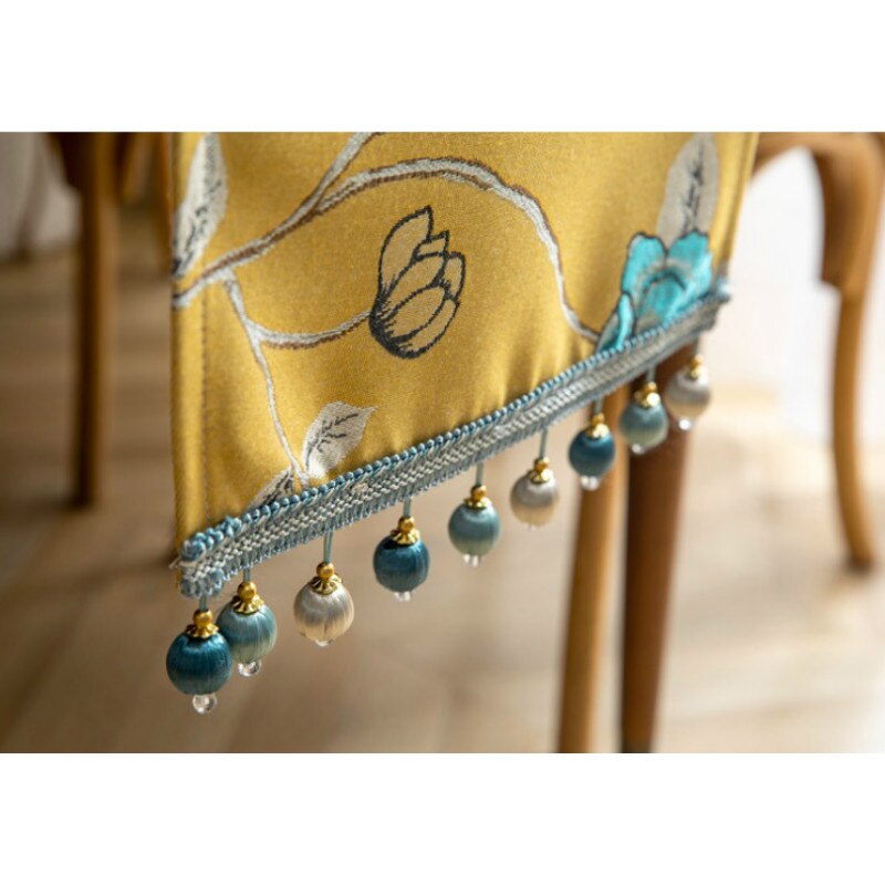 Homio Decor Dining Room Luxury Flora Leaf Table Runner