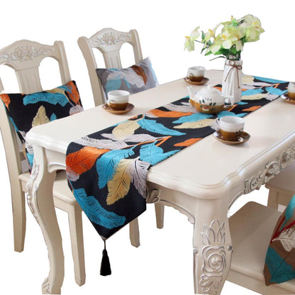 Homio Decor Dining Room Selva Leaves Table Runner