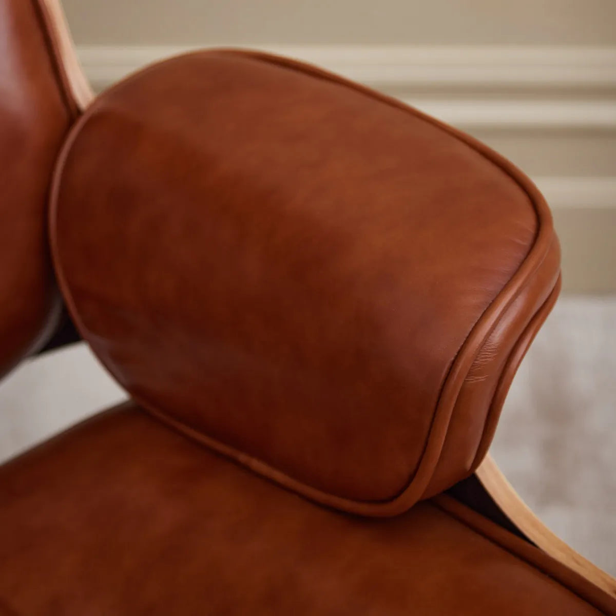 Homio Decor Eames Lounge Chair & Ottoman (PRO) - Heritage Cognac
