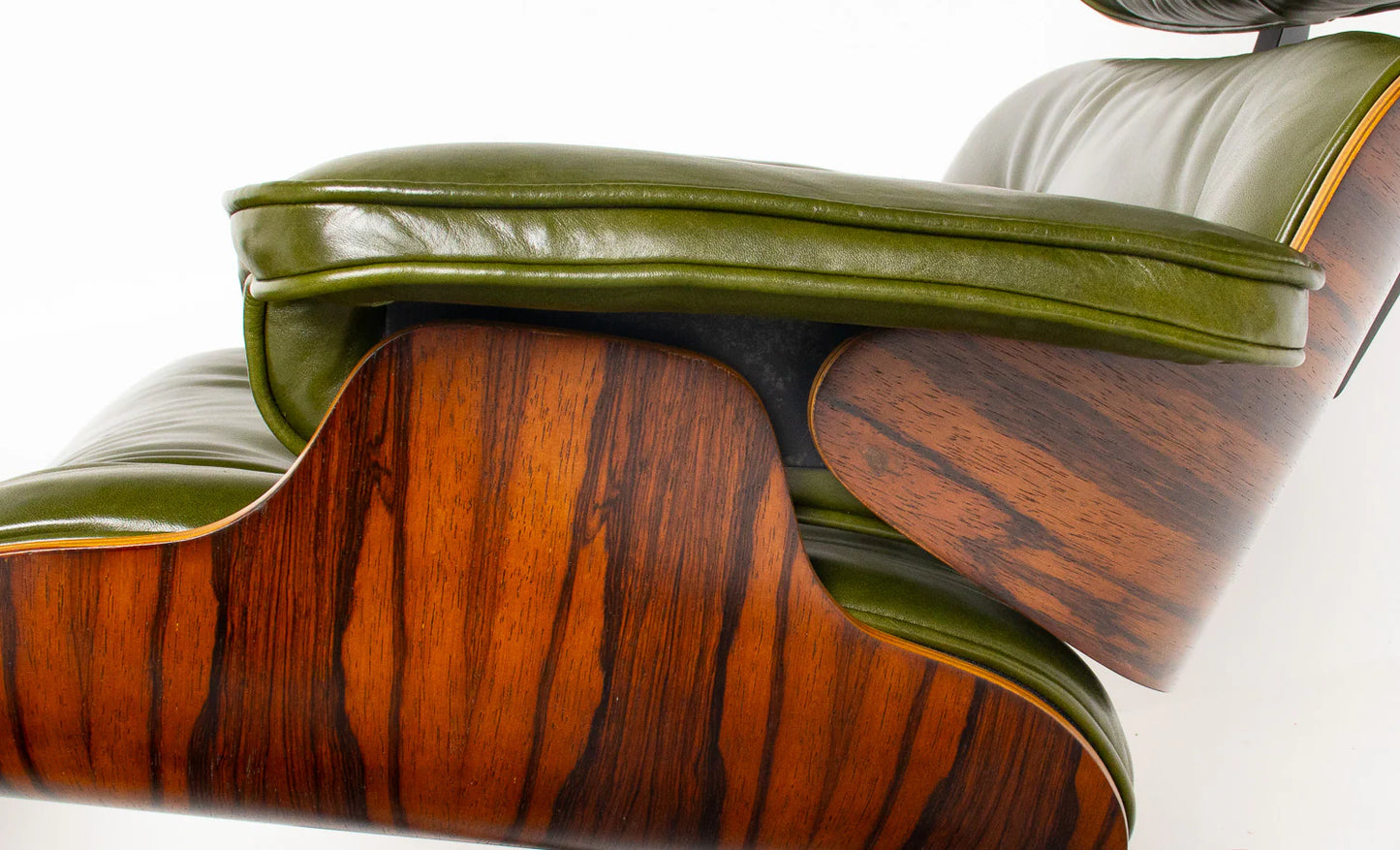 Homio Decor Eames Lounge Chair & Ottoman (PRO) - Moss Green Leather