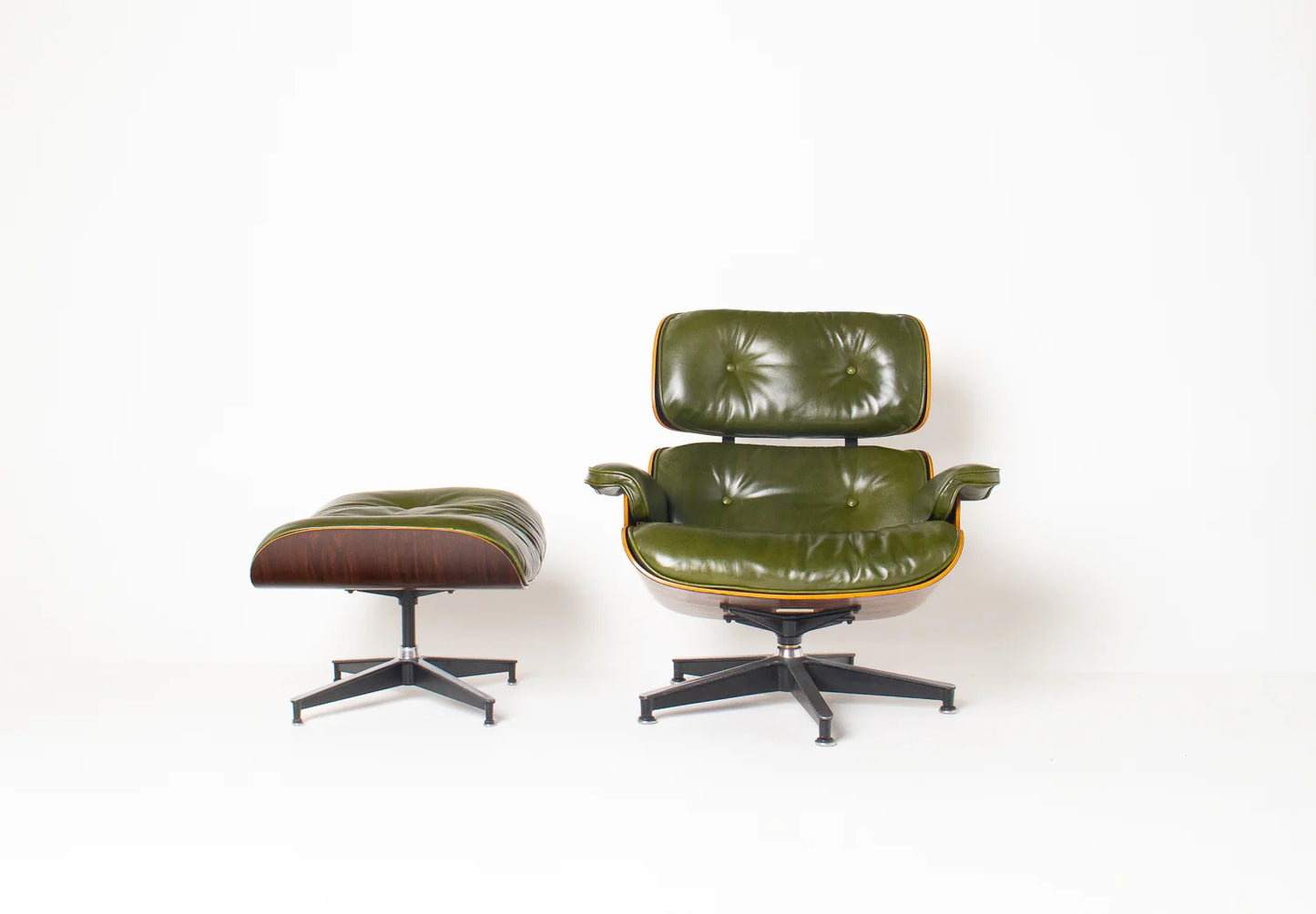 Homio Decor Eames Lounge Chair & Ottoman (PRO) - Moss Green Leather