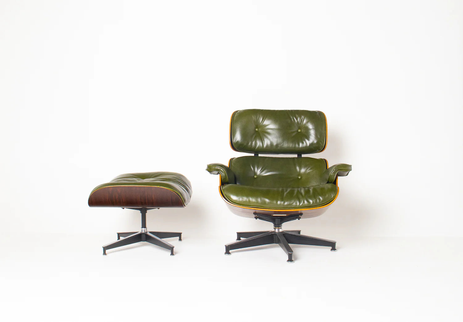 Homio Decor Eames Lounge Chair & Ottoman (PRO) - Moss Green Leather