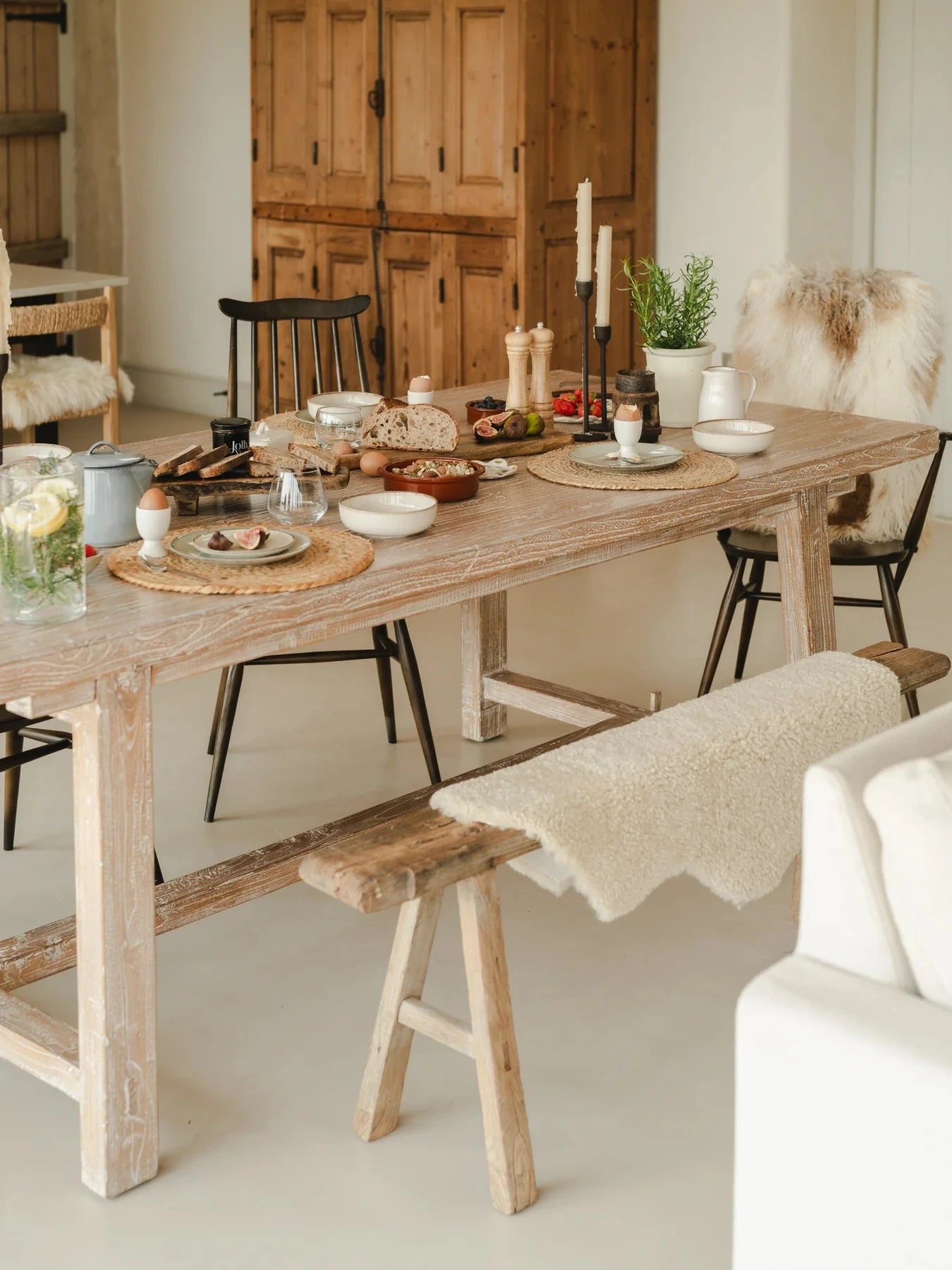 Homio Decor Genuine Sheepskin Rug
