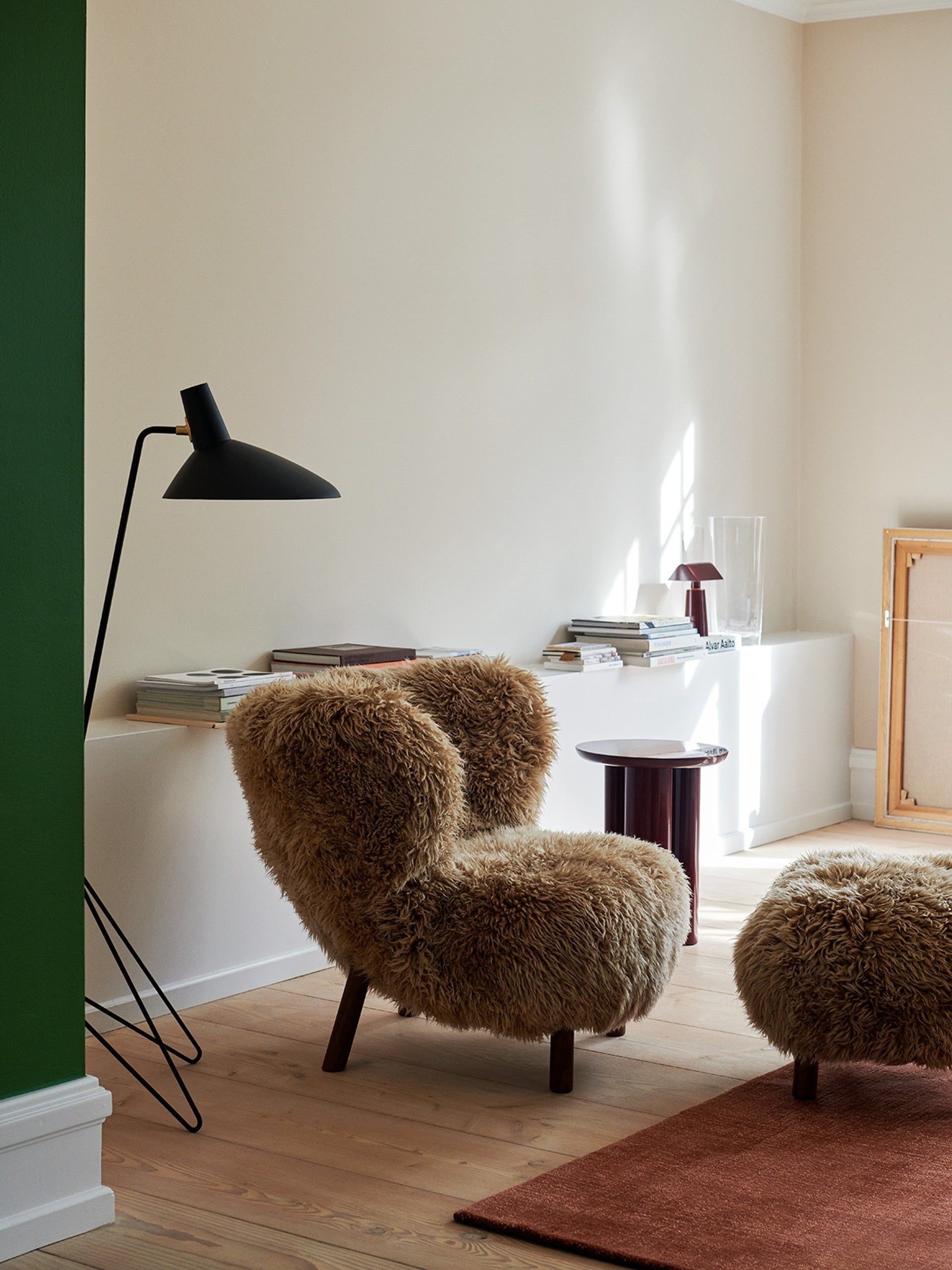 Luxury Honey Sheepskin Lounge Chair – Australian Longwool, 50 mm
