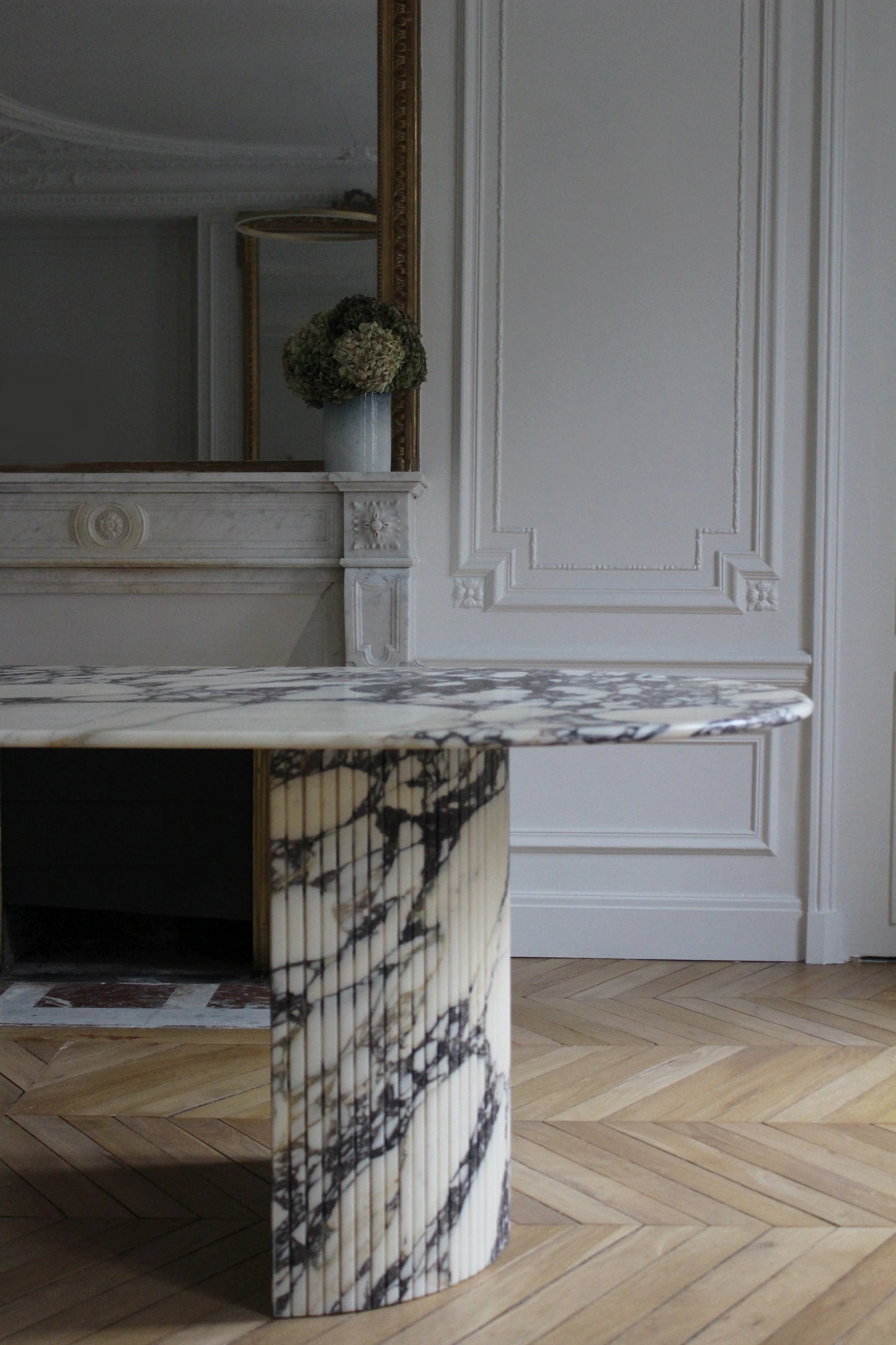 Homio Decor Palazzo Calacatta Viola Dining Table