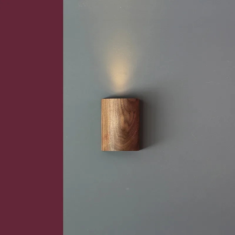 Homio Decor Tova Wood Wall Sconce